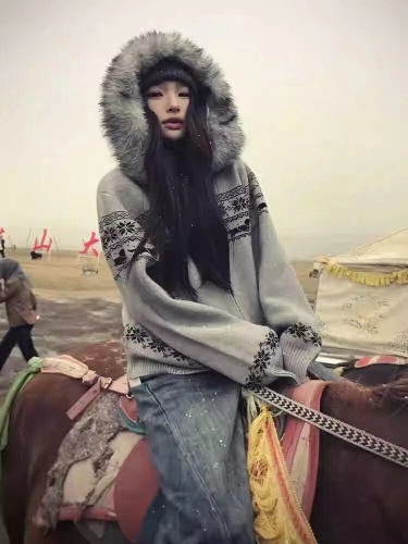 American Retro Cable-Knit Hooded Cardigan for Women, Fall Fair Isle Wool Collar, Loose and Slouchy Style Top, Trendy