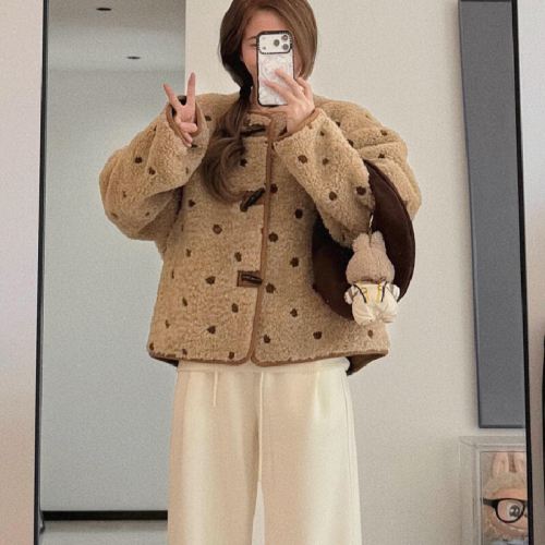 500g Lambswool Composite Suede Towel Embroidery—Laid-back Style Lambswool Cotton Padded Jacket with Contrasting Color Outerwear