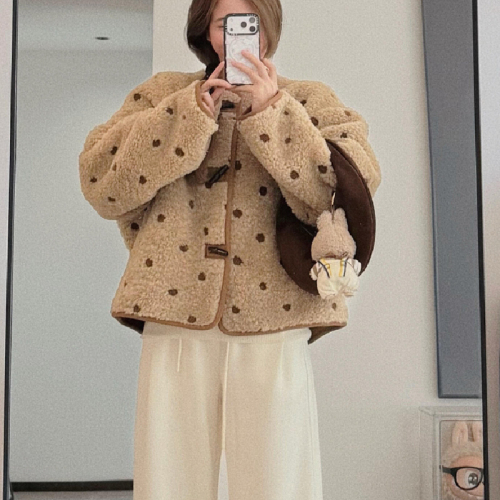 500g Lambswool Composite Suede Towel Embroidery—Laid-back Style Lambswool Cotton Padded Jacket with Contrasting Color Outerwear