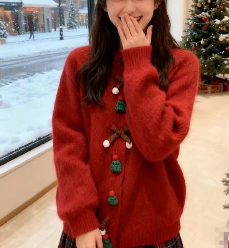 Christmas-style ambiance green grape knit sweater for women, autumn and winter, high-end, relaxed, loose-fitting outerwear top