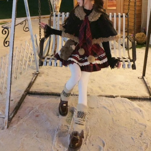 Linlin is busy with a Christmas love song, academic-style retro two-piece dress with long sleeves for autumn and winter women, waist-cinching dress