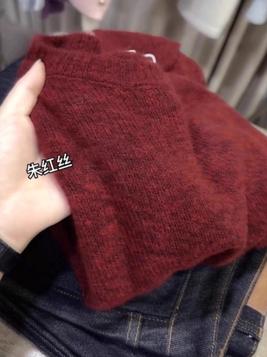 Women's Large Red Round Neck Long Sleeve Knit Top 2025 Autumn/Winter New Fat MM Korean Style Youthful Matchmaking Concealing Sweater