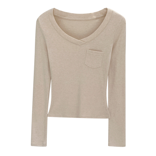 Photographed Unique and Beautiful Pocket V-Neck Straight Shoulder Base Shirt T-Shirt for Women Autumn/Winter 2025 New Slimming Fitting Top