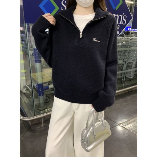 Photographed Korean style half-zip standing collar loose shoulder embroidery cashmere knitted sweater long sleeve sweater