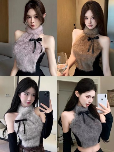 Autumn New Arrival Pure Desire Plush V-Neck Insulating Backless Top for Women, Slimming and Figure-Shaping, Adjustable Straps with Built-in Bra Pads, Versatile Top