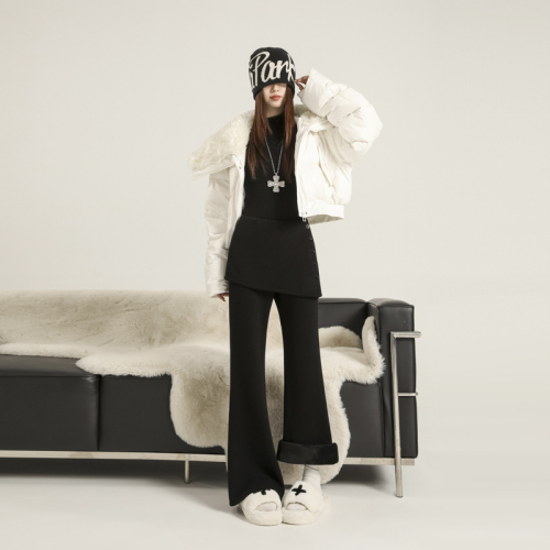 ~Photographed Miele Design-Sensory Butt Curtain False Two-Piece Casual Pants Autumn/Winter Versatile Soft and Warm Bell Bottom Skirt for Women