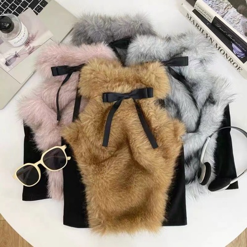 Autumn New Arrival Pure Desire Plush V-Neck Insulating Backless Top for Women, Slimming and Figure-Shaping, Adjustable Straps with Built-in Bra Pads, Versatile Top