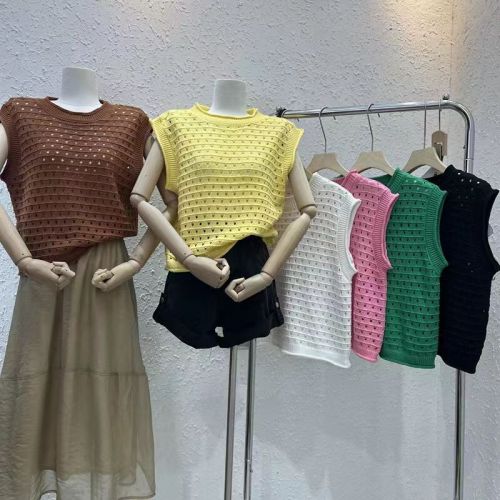 Summer solid color hollow out knitted vest women look thin round neck sleeveless top knitwear women vest lazy pure desire wind