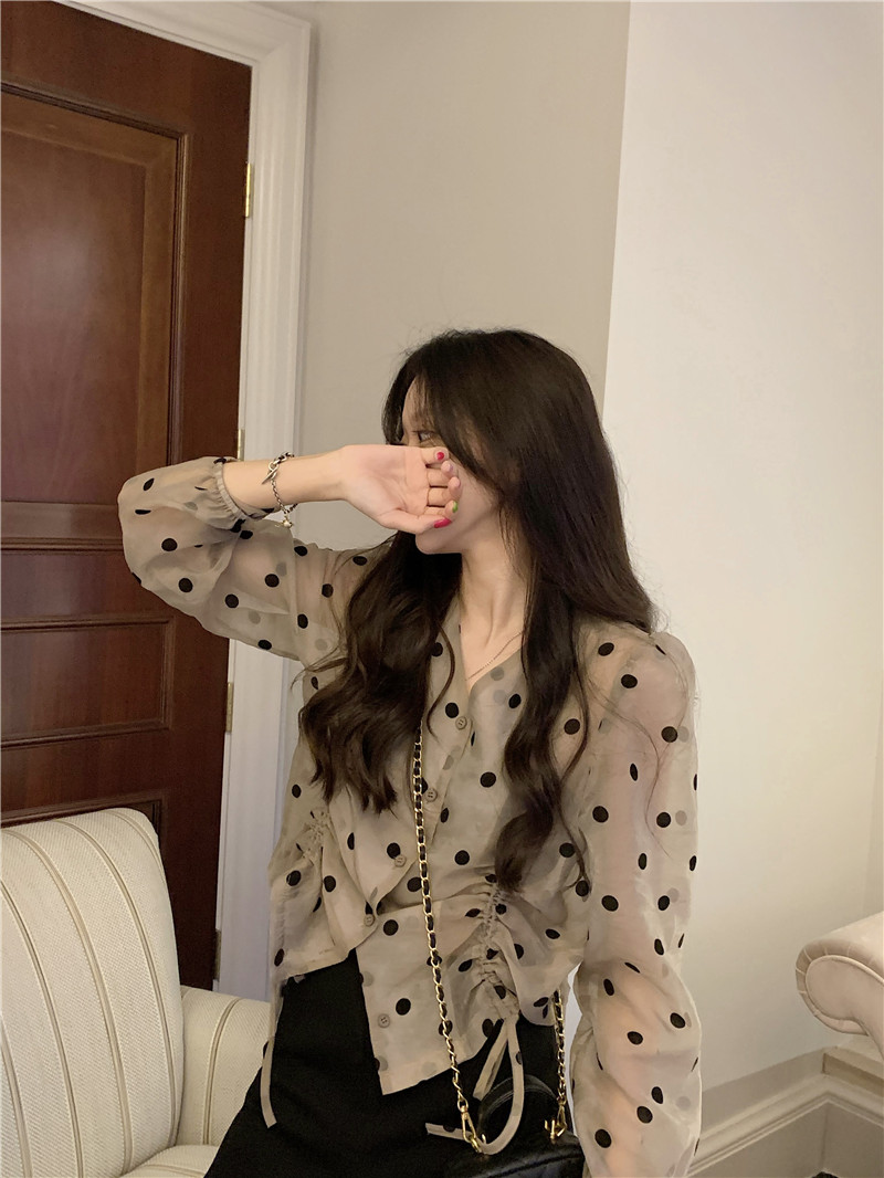 Spring temperament polka dot chiffon shirt new foreign style gentle design drawstring sun protection shirt M-4XL200 catties