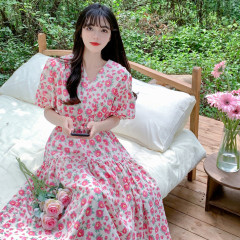 Summer 2023 new French floral puff sleeve long skirt fat mm waist slim v-neck mid-length dress women