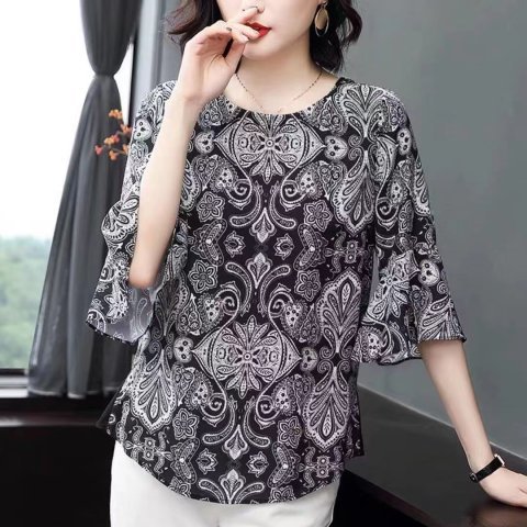 New middle-aged women's mother's summer clothes middle-aged and elderly small shirt T-shirt CHIFFON BELLY covering short sleeve foreign style coat