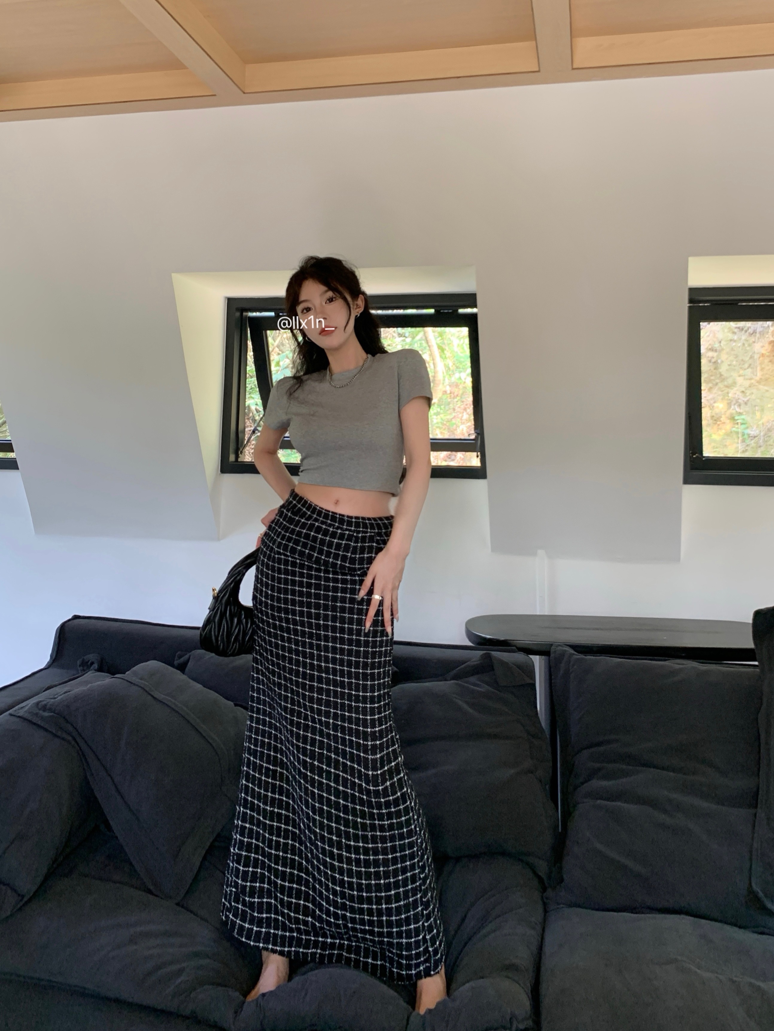 Real shot real price ins small fragrance simple casual short-sleeved t-shirt top high waist slim plaid skirt suit