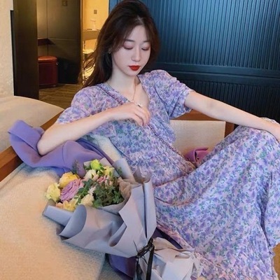French retro purple floral dress female 2023 new first love chiffon v-neck short-sleeved mermaid skirt