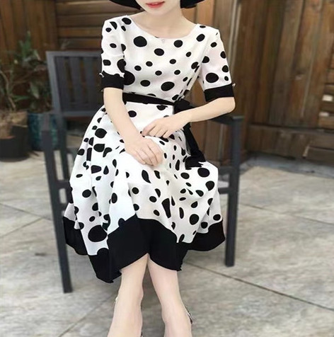 Wave dot print big swing dress women's summer new style round neck short sleeve Hepburn Vintage skirt