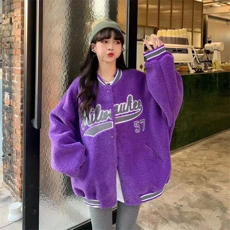 2022 new autumn and winter Korean version loose embroidery warm lamb wool baseball uniform jacket top women's tide