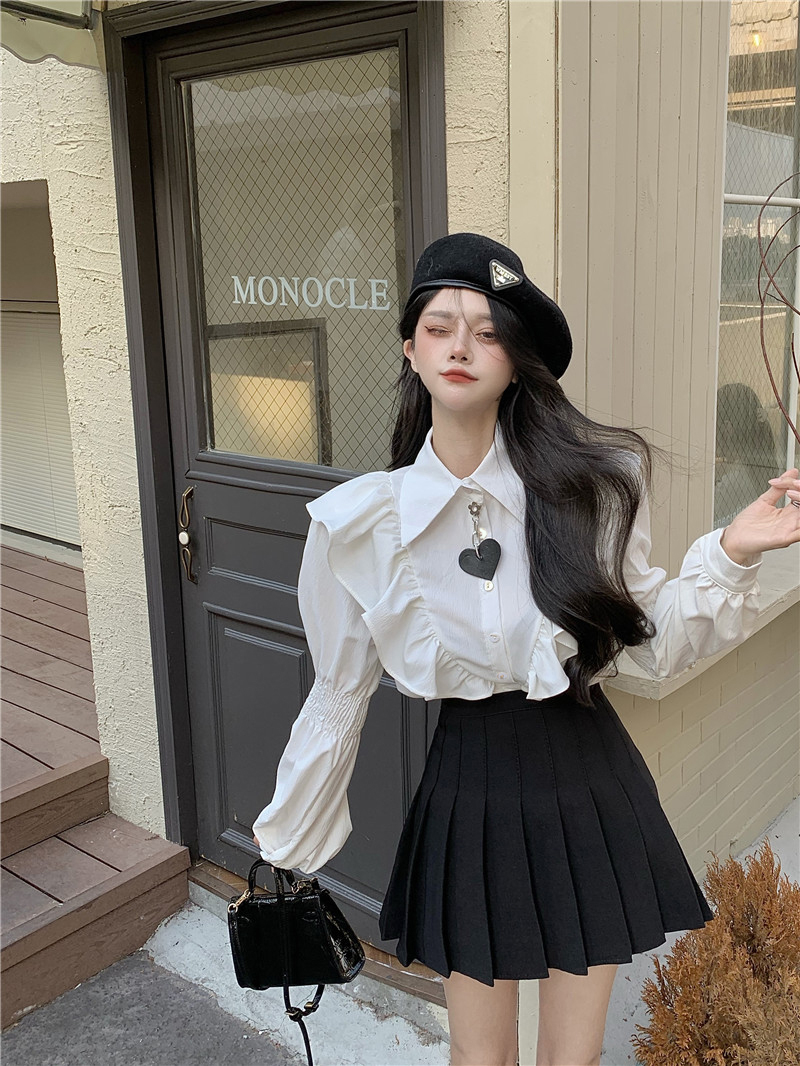 Niche design ruffled lantern sleeve shirt for women 2023 spring and summer new temperament slim long-sleeved top