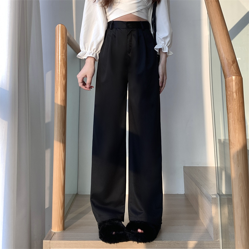 The real shot is not reduced. The new style of suit wide-leg trousers with high waist, vertical feeling, straight tube, casual and slim black small trousers trendy