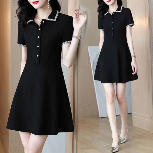 Scheming little black dress for women 2024 spring and summer new style small fragrant waist slim fit POLO short-sleeved Hepburn dress