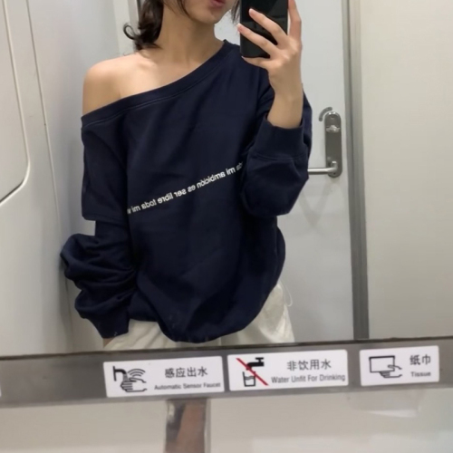 American navy blue hooded off-shoulder off-shoulder pullover sweatshirt for women with autumn design one-shoulder hottie early autumn top