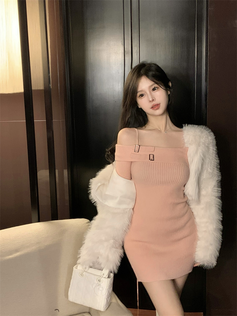 Net price real shot Autumn and winter new off-shoulder knitted dress design pure desire sweater dress