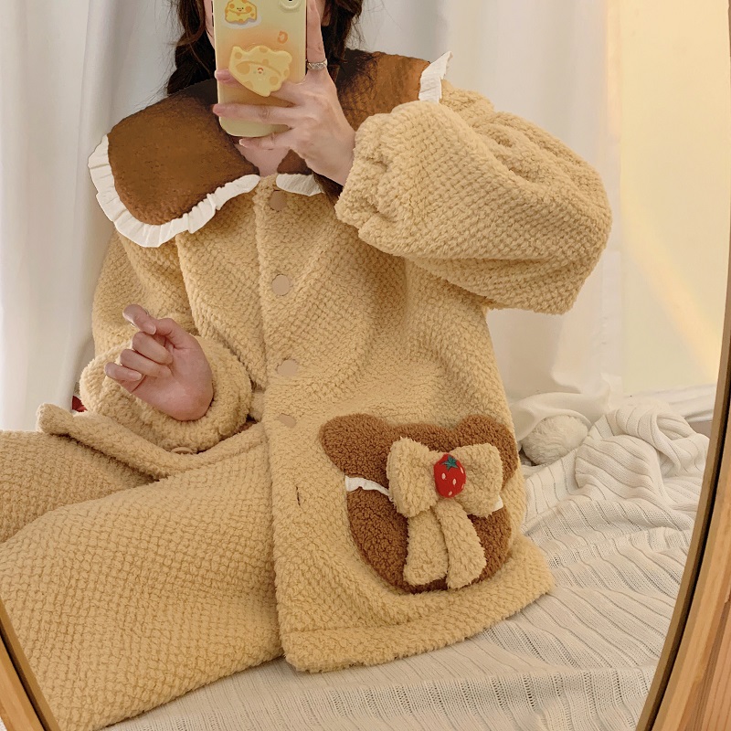 Real shot 2022 new jacquard velvet pajamas women's autumn and winter thickened can be worn outside in winter Xiaoman grid home service suit
