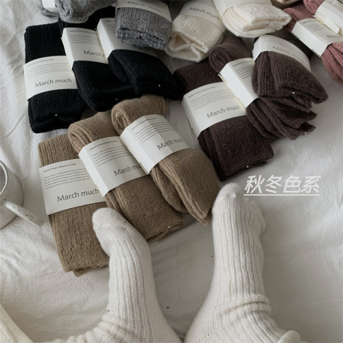 Real shooting real price without reducing wool pile socks women's mid-tube socks autumn and winter Japanese thickening warm solid color stockings