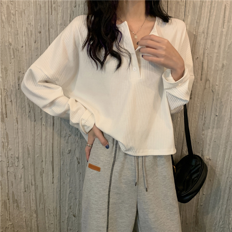 Black and white solid color long sleeved T-shirt women's spring autumn 2021 new net red loose inside with short top