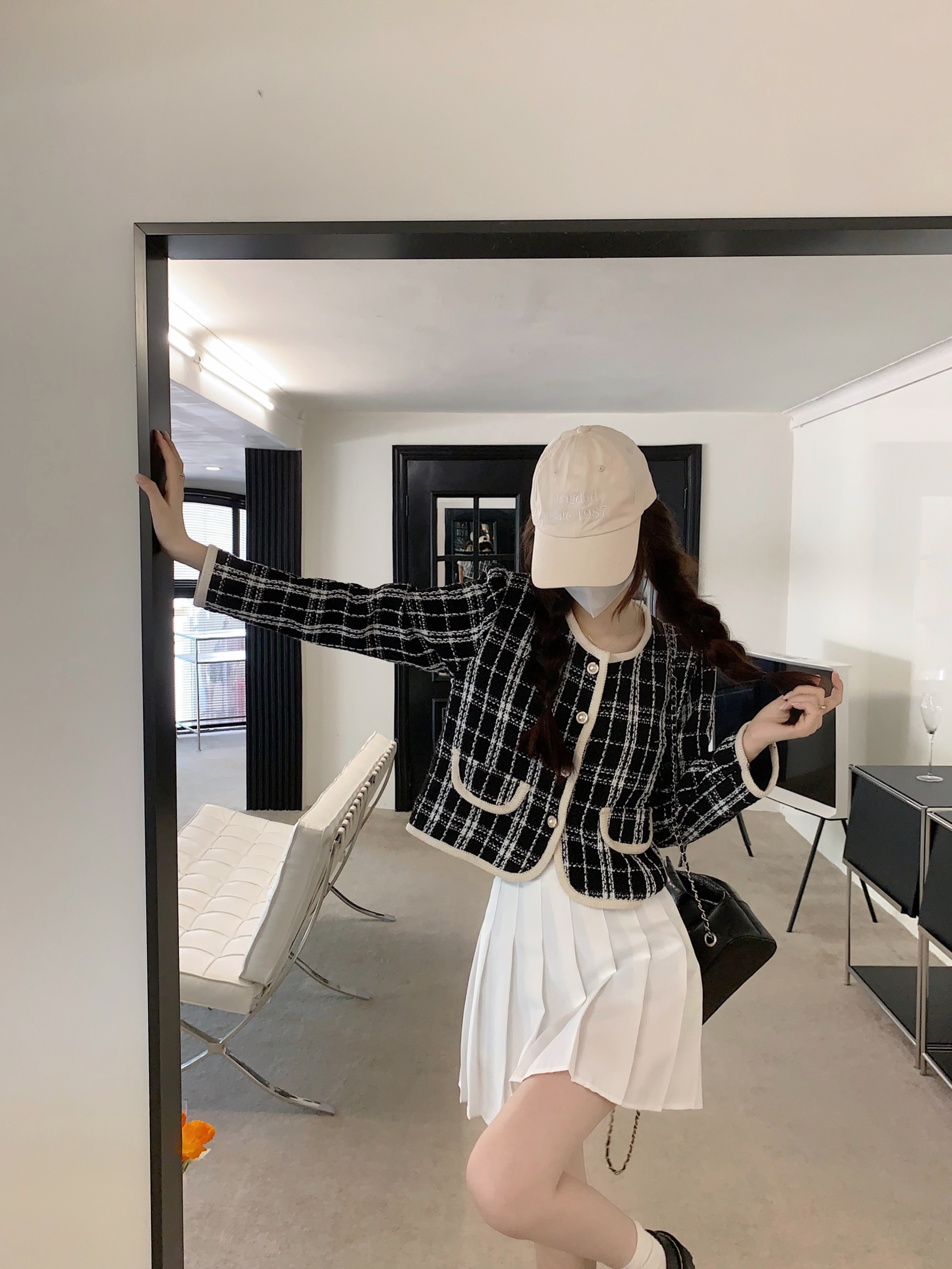 Celebrity gas small fragrance style pearl single-breasted long-sleeved short coat cardigan top women