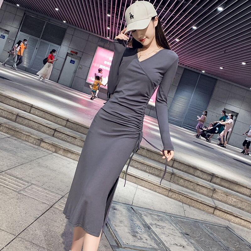 Dress 2021 new spring and autumn slim temperament long skirt design sense drawstring split V-Neck long sleeve bottomed skirt