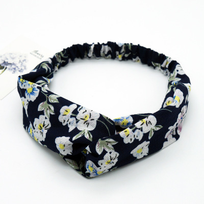 Korean version net red new style hair belt simple fashion flower type face wash makeup hair band sweet headdress hair belt