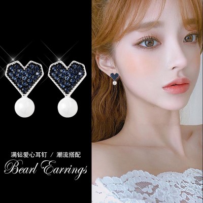 Korean simple girl heart red peach heart earrings sweet temperament earrings earrings fashion net red sexy Earrings trend
