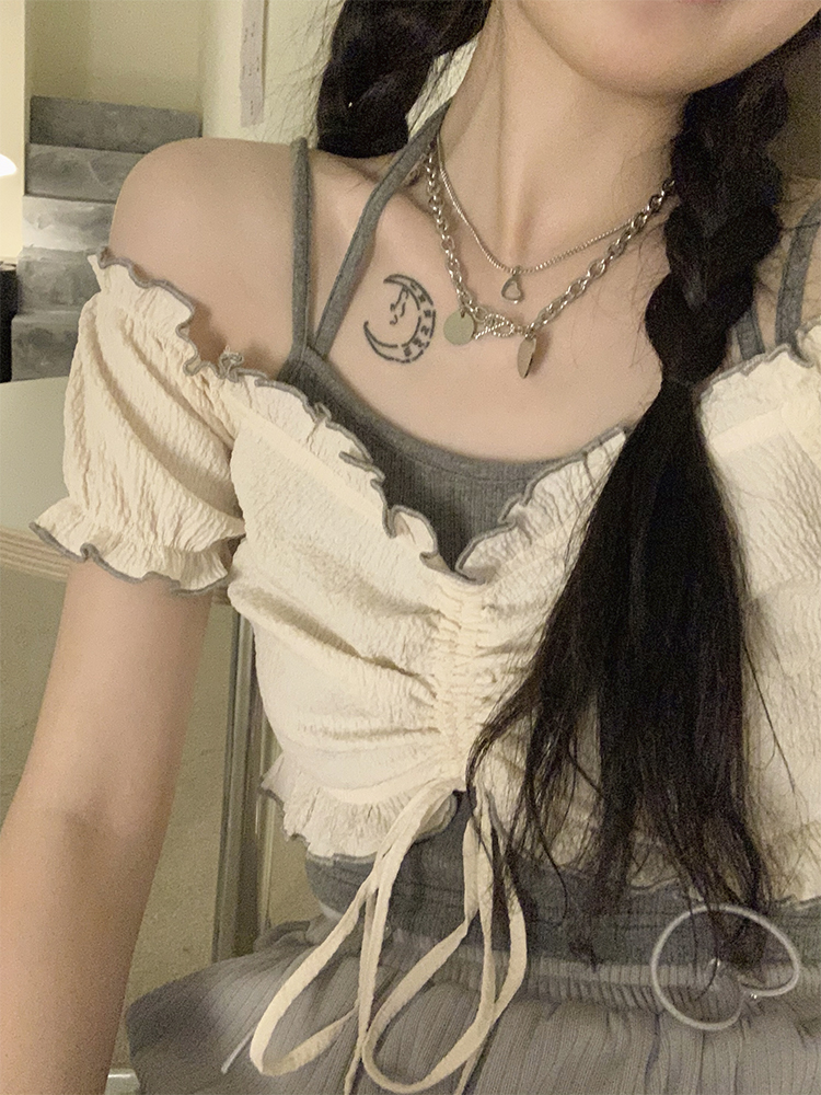 Short top women's summer new short sleeve design sense of minority one shoulder top