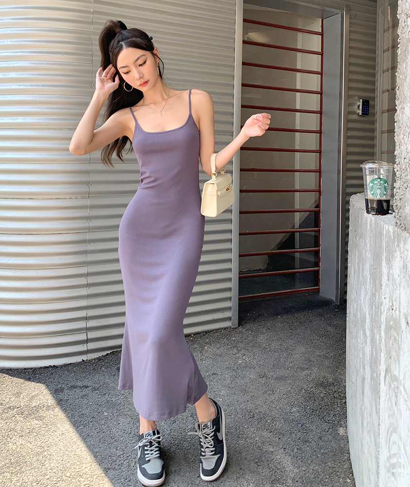 Actual photo of 2022 summer new pure style suspender dress women's waist sexy hip wrap medium length fishtail skirt