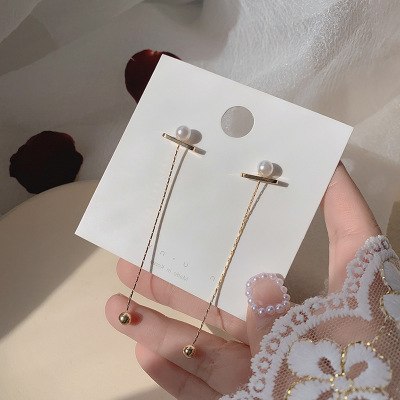 Design sense Pearl Earrings asymmetric face thin Earrings female temperament long Tassel Earrings 2020 new trend