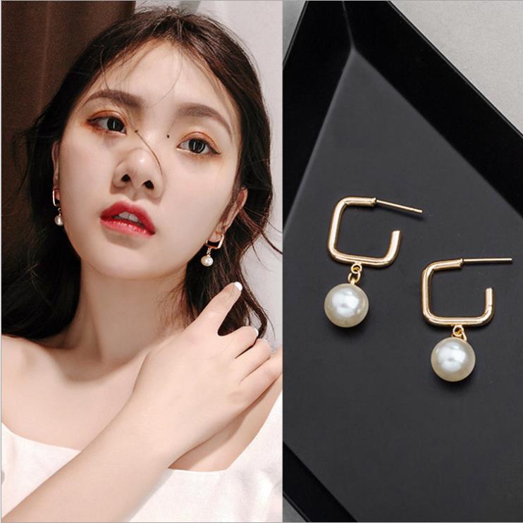 High quality geometric square Korean Pearl Earrings 2020 new fashionable all-around simple Earrings female Earrings