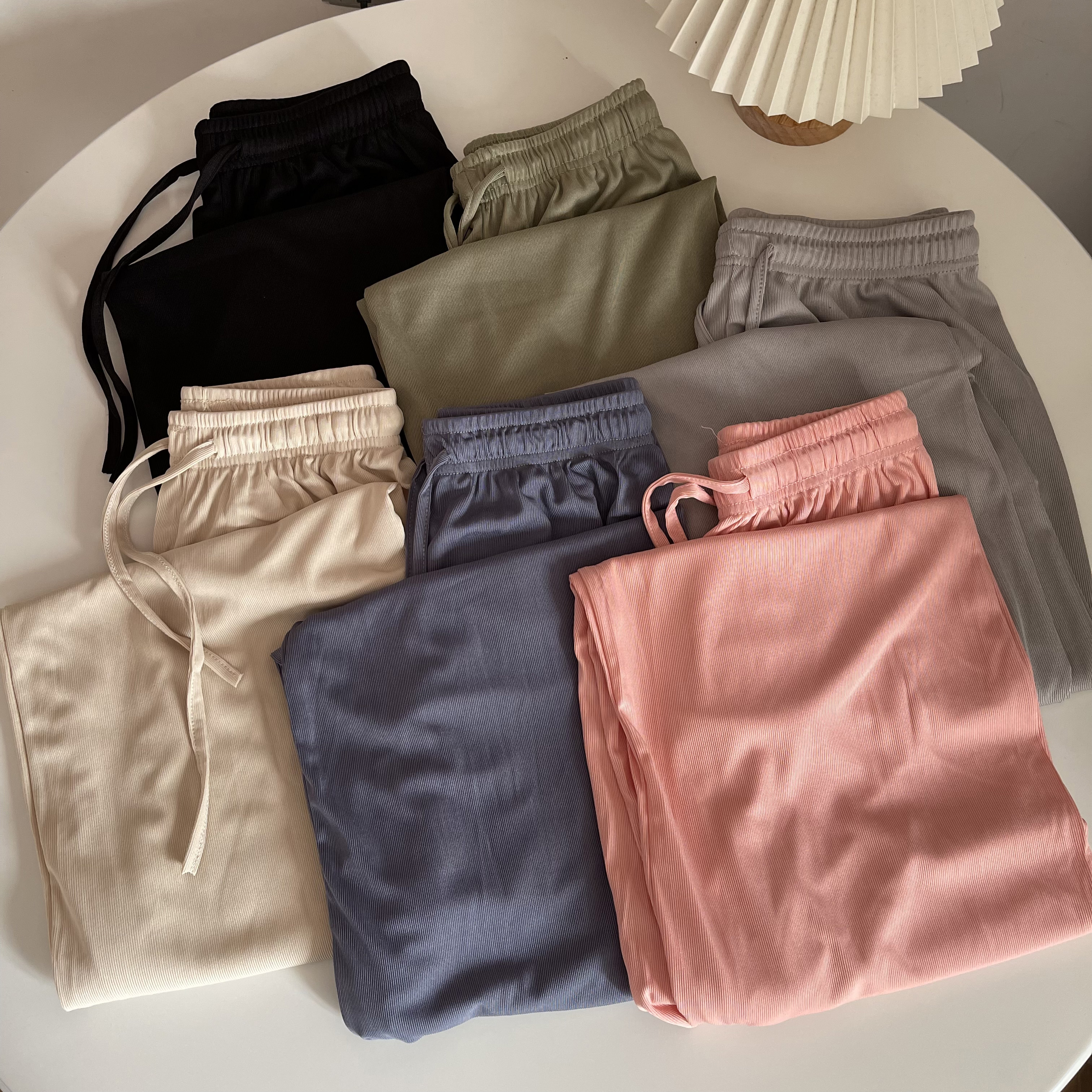 Real price real shooting summer Korean wide leg pants women's ice silk hanging feeling high waist loose straight tube black casual floor pants
