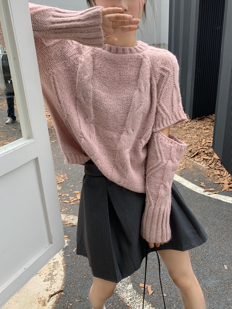 Real shot and real price Designed sleeves round neck pullover sweater lazy long sleeve knitted sweater for women