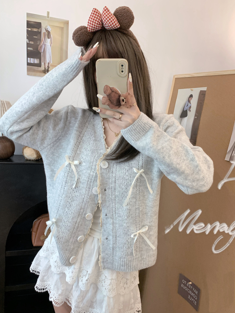 Photographed Small Shang Xia Style Long Sleeve Knit Cardigan for Women Autumn and Winter Sweet Butterfly Knot V-Neck Sweater Coat