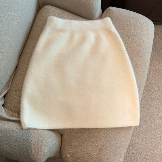 Autumn and winter new Korean style design sense simple fashion skin-friendly imitation mink velvet bag hip skirt