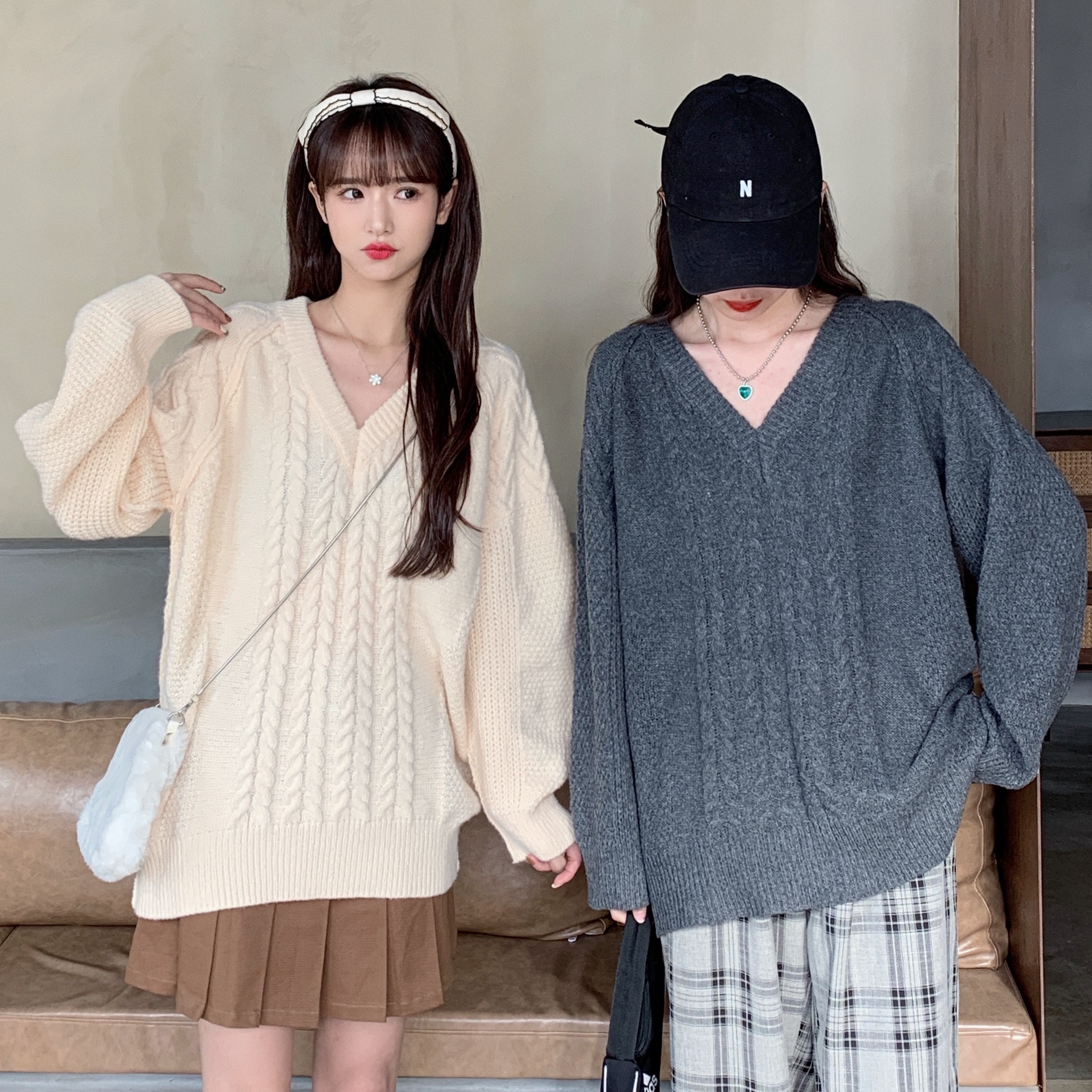 Real shot large size women's Korean version autumn and winter twist v-neck sweater mid-length outer seam knitted top women