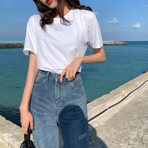 White short sleeved T-shirt women's summer loose cotton solid color bottomed shirt Korean minority black top ins tide white T-shirt