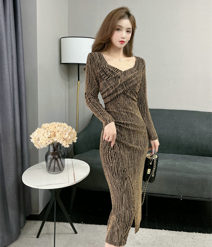 Real photo autumn fashion V collar long sleeve slim pleated open slit wrapped hip dress dress temperament dress