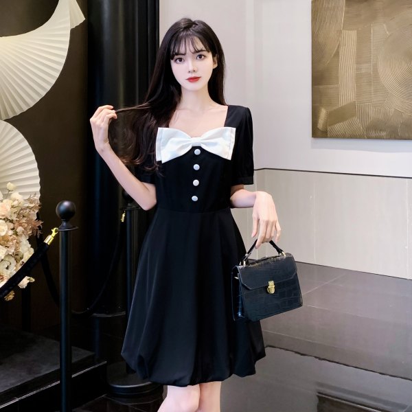 2022 summer new age reduction sweet versatile little black dress with thin waist and contrast color bow girl dress trend