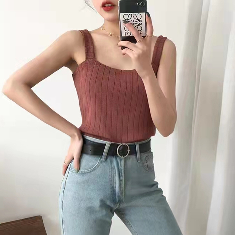 2022 spring and summer new leisure simple style solid color vertical pattern short bottomed suspender vest Knitted Top Women