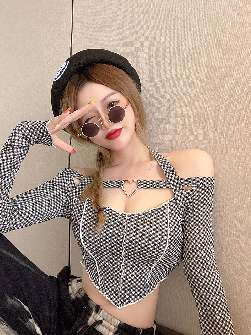 Real shooting sexy personality design sense of pure desire low chest sweet one line collar off shoulder hanging neck slim fitting top women's long sleeves