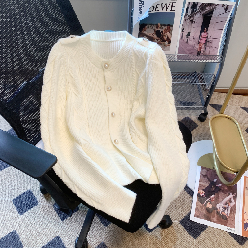Real shot 2023 spring new retro short twist sweater cardigan jacket women's knitted top women's fashion
