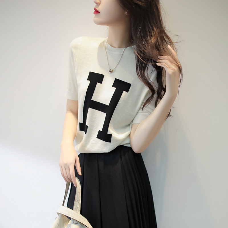 Brand discount store women's clothing counter withdrawal fashion contrast T-shirt knitwear women's short sleeved casual versatile top summer