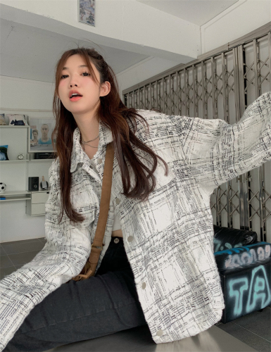 Real auction real price Early autumn small fragrance temperament all-match loose white houndstooth chic coat
