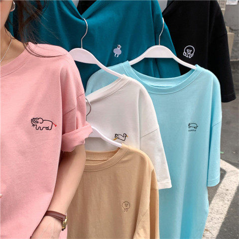 Summer Korean version 2023 new loose age-reducing basic style cartoon embroidery bottoming with short-sleeved T-shirt top for women