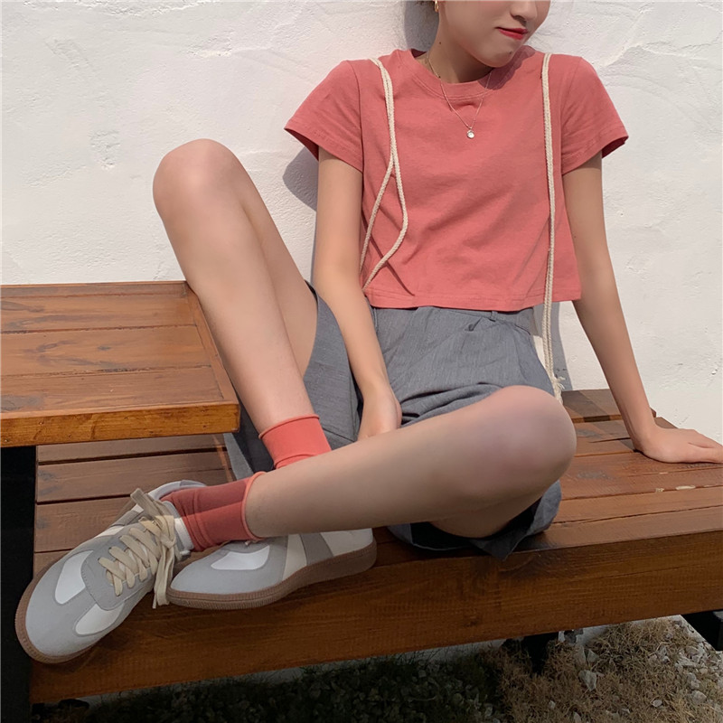 Real price ~ solid color short T-shirt